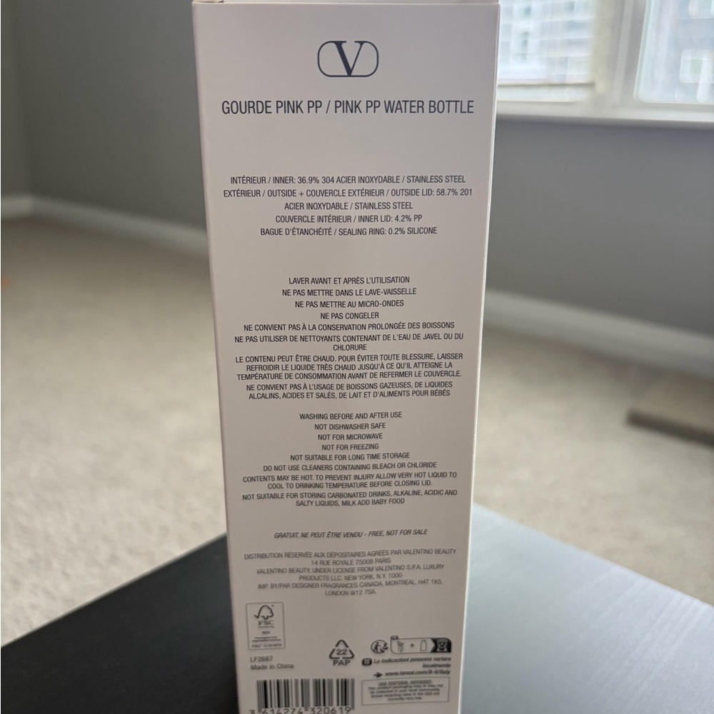 Valentino Pink Stainless Steel Water Bottle - Picture 4 of 5